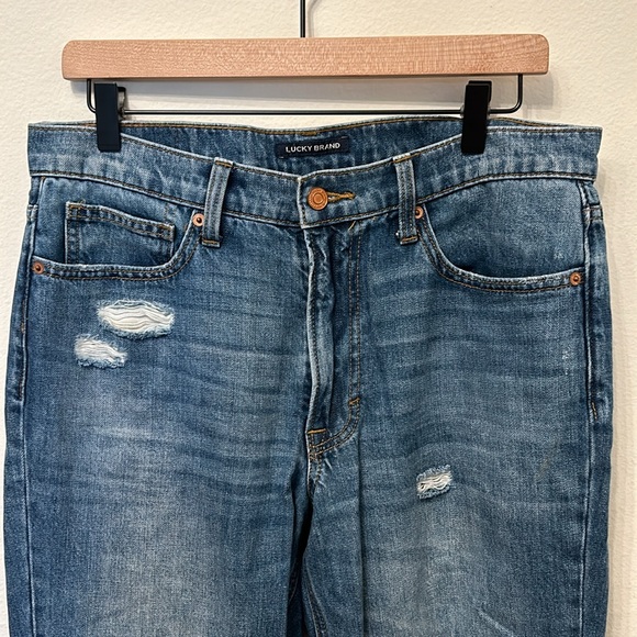 Lucky Brand women’s mid rise boy jeans, size 10/30R - Picture 2 of 5